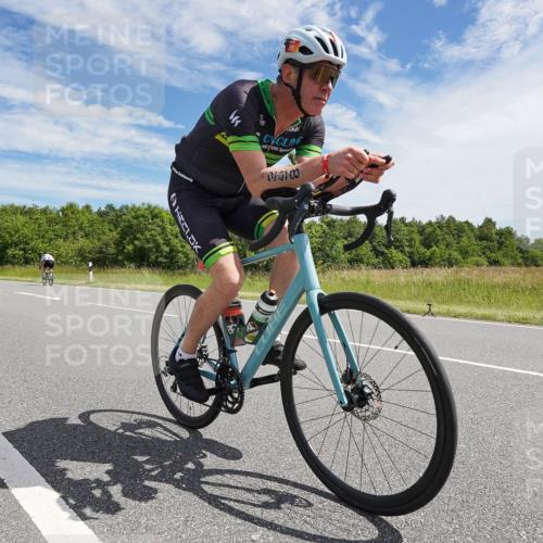 21.06.2026 - Viking Triathlon Michael Burmester http://msf.ph/oto/9868557 21.06.2026 11:49:11 Radfahren 167, 175, 203, 296, 298, 302, 307, 368, 433, 473 meine-sportfotos.de