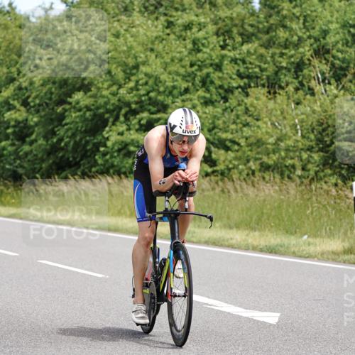 21.06.2026 - Viking Triathlon Michael Burmester http://msf.ph/oto/9868558 21.06.2026 12:23:54 Radfahren 8, 46, 58, 62, 65, 119, 222, 256, 280, 353, 357, 368, 527, 530, 534, 563, 569 meine-sportfotos.de