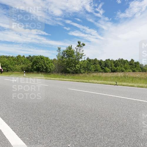 21.06.2026 - Viking Triathlon Michael Burmester http://msf.ph/oto/9868561 21.06.2026 11:49:31 Radfahren 9, 38, 168, 175, 207, 302, 368, 489, 498 meine-sportfotos.de