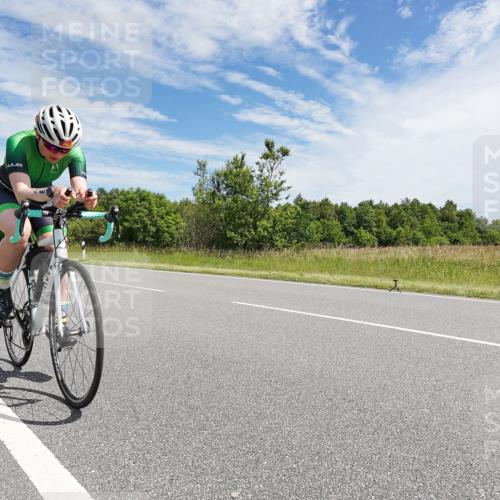 21.06.2026 - Viking Triathlon Michael Burmester http://msf.ph/oto/9868636 21.06.2026 11:49:55 Radfahren 40, 40, 93, 156, 156, 218, 224, 254, 333, 346, 393, 471, 482, 492, 493, 528, 614, 629, 633 meine-sportfotos.de