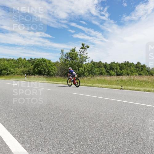 21.06.2026 - Viking Triathlon Michael Burmester http://msf.ph/oto/9868644 21.06.2026 11:50:06 Radfahren 40, 93, 152, 156, 218, 244, 297, 300, 333, 346, 393, 482, 492, 493, 519, 528, 614, 614, 633, 633 meine-sportfotos.de