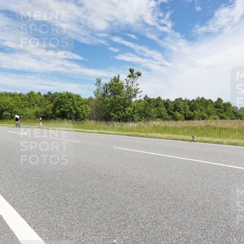 21.06.2026 - Viking Triathlon Michael Burmester http://msf.ph/oto/9868665 21.06.2026 11:50:14 Radfahren 76, 152, 218, 244, 272, 297, 297, 300, 333, 519, 614, 614, 633 meine-sportfotos.de