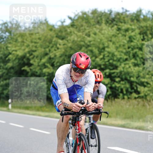 21.06.2026 - Viking Triathlon Michael Burmester http://msf.ph/oto/9868759 21.06.2026 12:24:48 Radfahren 48, 54, 173, 176, 206, 208, 306, 313, 350, 352, 362, 494, 608, 660 meine-sportfotos.de