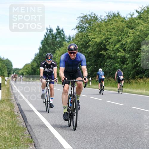 21.06.2026 - Viking Triathlon Michael Burmester http://msf.ph/oto/9868765 21.06.2026 12:24:50 Radfahren 48, 54, 166, 173, 176, 206, 208, 306, 313, 348, 350, 352, 362, 608, 660 meine-sportfotos.de