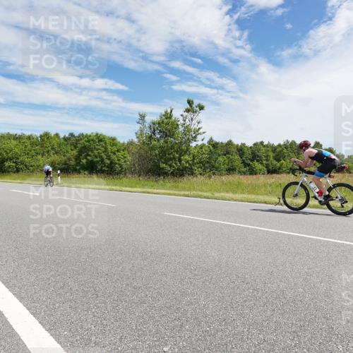 21.06.2026 - Viking Triathlon Michael Burmester http://msf.ph/oto/9868811 21.06.2026 11:51:30 Radfahren 22, 69, 85, 153, 193, 248, 274, 377, 389, 403, 415, 461, 479, 497, 502, 511, 521, 566, 626, 656 meine-sportfotos.de