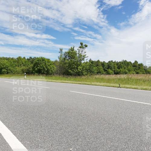 21.06.2026 - Viking Triathlon Michael Burmester http://msf.ph/oto/9868839 21.06.2026 11:51:59 Radfahren 61, 77, 80, 80, 359, 423, 491, 550, 636 meine-sportfotos.de