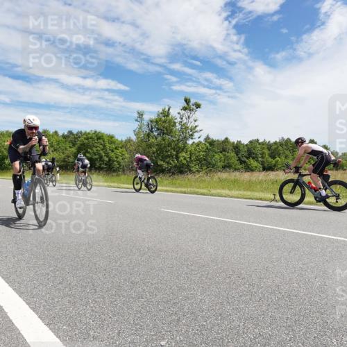 21.06.2026 - Viking Triathlon Michael Burmester http://msf.ph/oto/9868850 21.06.2026 11:52:05 Radfahren 61, 77, 80, 80, 141, 359, 410, 423, 491, 550, 636 meine-sportfotos.de