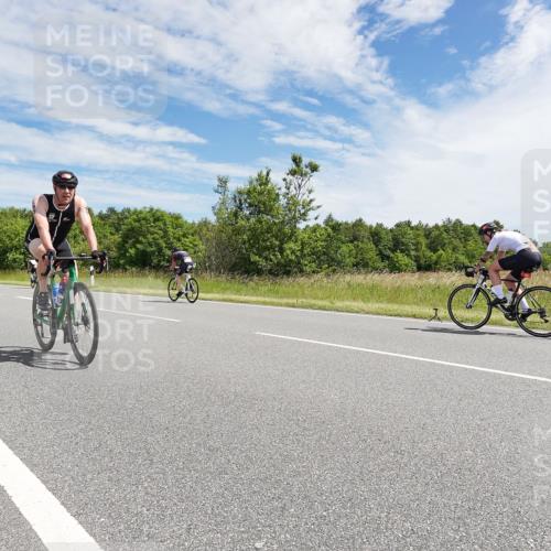 21.06.2026 - Viking Triathlon Michael Burmester http://msf.ph/oto/9868878 21.06.2026 11:52:12 Radfahren 61, 77, 80, 141, 410, 423, 491, 550, 636, 660 meine-sportfotos.de