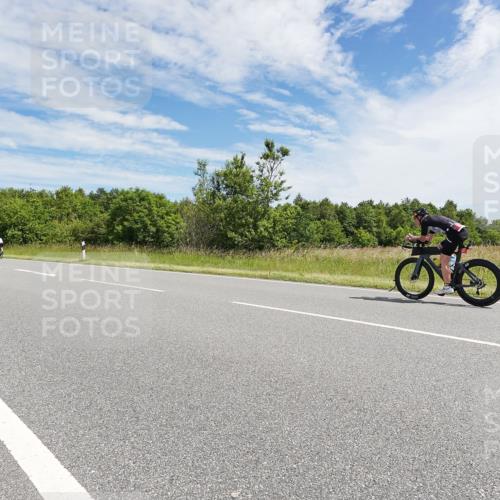 21.06.2026 - Viking Triathlon Michael Burmester http://msf.ph/oto/9868885 21.06.2026 11:52:16 Radfahren 61, 77, 80, 141, 410, 520, 550, 636, 660 meine-sportfotos.de