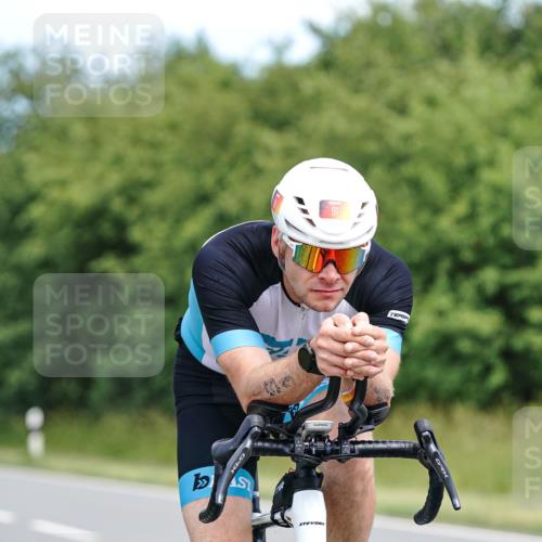 21.06.2026 - Viking Triathlon Michael Burmester http://msf.ph/oto/9868891 21.06.2026 12:25:14 Radfahren 26, 36, 44, 48, 55, 91, 105, 163, 166, 173, 179, 251, 259, 316, 348, 387, 419, 455, 565 meine-sportfotos.de