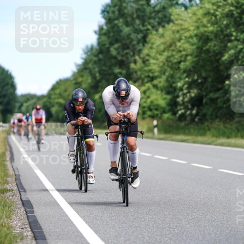 21.06.2026 - Viking Triathlon Michael Burmester http://msf.ph/oto/9868940 21.06.2026 12:25:43 Radfahren 139, 267, 310, 374, 426, 509, 531, 556, 646, 665, 666 meine-sportfotos.de