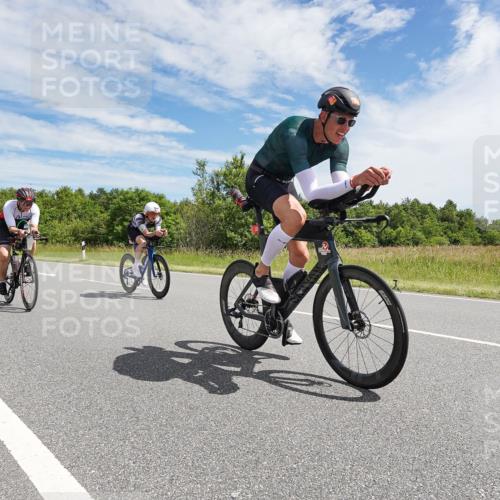 21.06.2026 - Viking Triathlon Michael Burmester http://msf.ph/oto/9868946 21.06.2026 11:52:59 Radfahren 104, 109, 135, 145, 178, 180, 202, 383, 446, 452, 496, 500, 515, 603, 610 meine-sportfotos.de