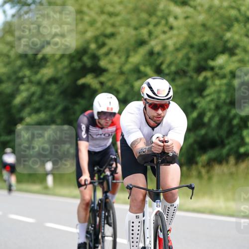 21.06.2026 - Viking Triathlon Michael Burmester http://msf.ph/oto/9869011 21.06.2026 12:25:55 Radfahren 139, 230, 267, 276, 310, 509, 531, 635, 665, 666 meine-sportfotos.de