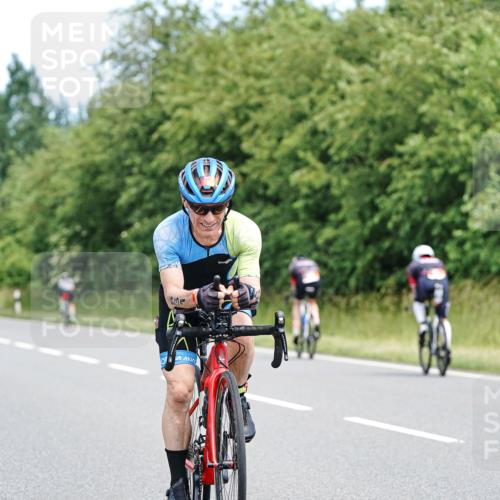 21.06.2026 - Viking Triathlon Michael Burmester http://msf.ph/oto/9869025 21.06.2026 12:25:57 Radfahren 139, 230, 267, 276, 310, 509, 531, 635, 638, 665, 666 meine-sportfotos.de