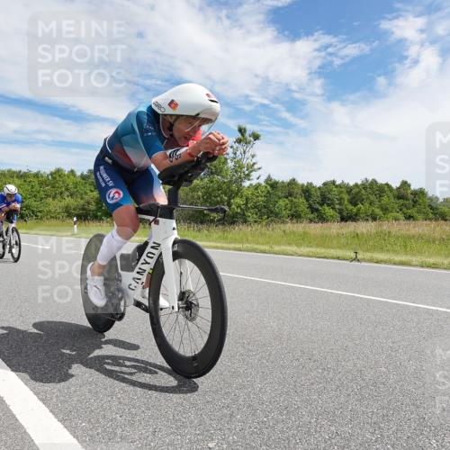21.06.2026 - Viking Triathlon Michael Burmester http://msf.ph/oto/9869026 21.06.2026 11:55:49 Radfahren 28, 49, 52, 133, 147, 147, 279, 324, 360, 505, 637, 650 meine-sportfotos.de
