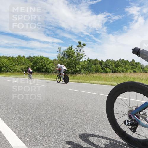 21.06.2026 - Viking Triathlon Michael Burmester http://msf.ph/oto/9869103 21.06.2026 11:56:10 Radfahren 14, 133, 133, 262, 341, 405, 432, 436, 439, 486, 487, 506, 533 meine-sportfotos.de