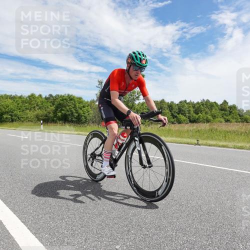 21.06.2026 - Viking Triathlon Michael Burmester http://msf.ph/oto/9869117 21.06.2026 11:56:17 Radfahren 18, 131, 133, 341, 405, 432, 436, 439, 487, 506, 533, 533 meine-sportfotos.de
