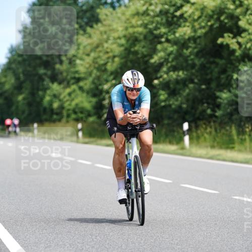 21.06.2026 - Viking Triathlon Michael Burmester http://msf.ph/oto/9869143 21.06.2026 12:26:22 Radfahren 211, 230, 232, 312, 431, 510, 638, 669 meine-sportfotos.de