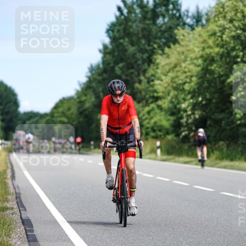 21.06.2026 - Viking Triathlon Michael Burmester http://msf.ph/oto/9869155 21.06.2026 12:26:27 Radfahren 127, 211, 232, 312, 431, 510, 669 meine-sportfotos.de