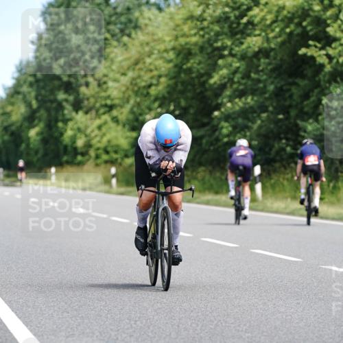 21.06.2026 - Viking Triathlon Michael Burmester http://msf.ph/oto/9869172 21.06.2026 12:26:37 Radfahren 72, 127, 127, 226, 431, 625, 669 meine-sportfotos.de