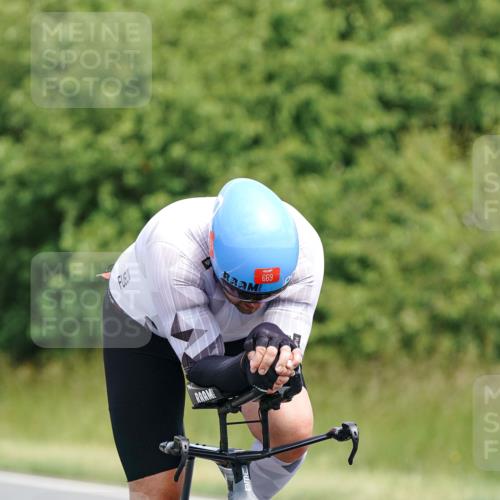 21.06.2026 - Viking Triathlon Michael Burmester http://msf.ph/oto/9869181 21.06.2026 12:26:38 Radfahren 72, 90, 127, 127, 226, 431, 625, 669 meine-sportfotos.de