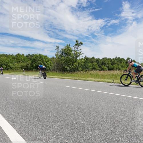 21.06.2026 - Viking Triathlon Michael Burmester http://msf.ph/oto/9869222 21.06.2026 11:58:02 Radfahren 54, 192, 275, 352, 430, 453, 523, 605, 667 meine-sportfotos.de