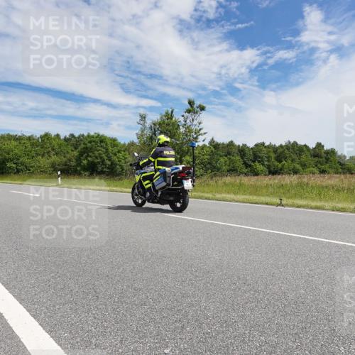 21.06.2026 - Viking Triathlon Michael Burmester http://msf.ph/oto/9869243 21.06.2026 11:58:13 Radfahren 48, 54, 192, 192, 221, 430, 453, 605, 654, 667 meine-sportfotos.de