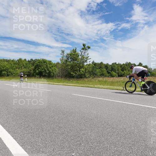21.06.2026 - Viking Triathlon Michael Burmester http://msf.ph/oto/9869279 21.06.2026 11:58:44 Radfahren 31, 36, 139, 164, 208, 230, 278, 330, 353, 358, 371, 375, 551, 563, 635, 635 meine-sportfotos.de