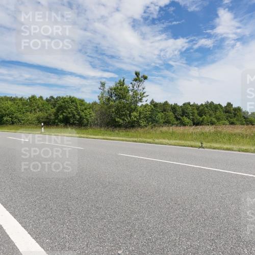 21.06.2026 - Viking Triathlon Michael Burmester http://msf.ph/oto/9869318 21.06.2026 11:58:55 Radfahren 31, 105, 139, 230, 230, 310, 330, 358, 362, 371, 375, 551, 635, 635, 638 meine-sportfotos.de