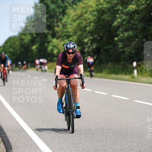 21.06.2026 - Viking Triathlon Michael Burmester http://msf.ph/oto/9869347 21.06.2026 12:27:51 Radfahren 63, 124, 155, 162, 257, 260, 269, 390, 545 meine-sportfotos.de