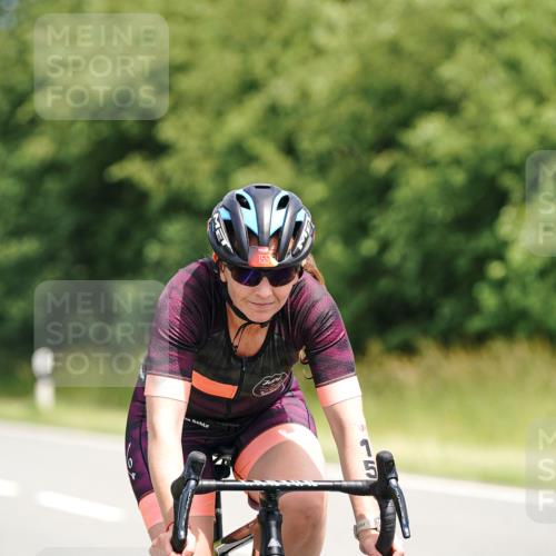 21.06.2026 - Viking Triathlon Michael Burmester http://msf.ph/oto/9869351 21.06.2026 12:27:52 Radfahren 63, 124, 155, 162, 257, 260, 269, 390, 545 meine-sportfotos.de