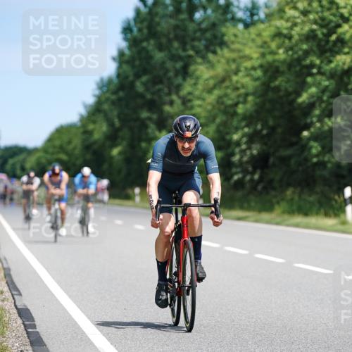 21.06.2026 - Viking Triathlon Michael Burmester http://msf.ph/oto/9869357 21.06.2026 12:27:55 Radfahren 63, 124, 155, 162, 257, 260, 269, 390, 545 meine-sportfotos.de