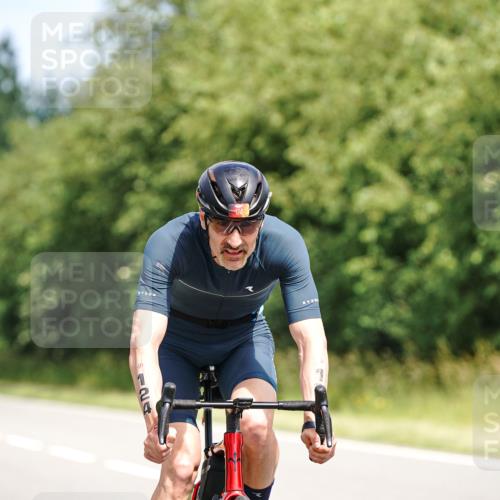 21.06.2026 - Viking Triathlon Michael Burmester http://msf.ph/oto/9869363 21.06.2026 12:27:56 Radfahren 63, 124, 155, 162, 257, 260, 269, 390, 545, 621 meine-sportfotos.de