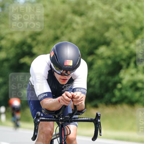 21.06.2026 - Viking Triathlon Michael Burmester http://msf.ph/oto/9869411 21.06.2026 12:28:42 Radfahren 20, 64, 84, 89, 189, 317, 438, 460, 484, 522, 612 meine-sportfotos.de