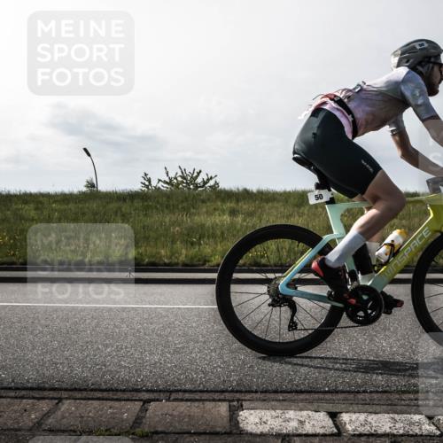 21.06.2026 - 29. Vierlanden-Triathlon H.Heesch http://msf.ph/oto/9869427 21.06.2026 09:04:46 Radfahren 50, 70, 81, 98, 146 meine-sportfotos.de