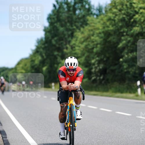 21.06.2026 - Viking Triathlon Michael Burmester http://msf.ph/oto/9869443 21.06.2026 12:29:00 Radfahren 20, 64, 84, 89, 317, 317, 356, 460, 464, 484, 522, 542, 549, 552, 555, 612, 619, 661 meine-sportfotos.de