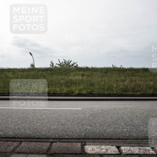 21.06.2026 - 29. Vierlanden-Triathlon H.Heesch http://msf.ph/oto/9869447 21.06.2026 09:05:20 Radfahren 9, 23, 111 meine-sportfotos.de