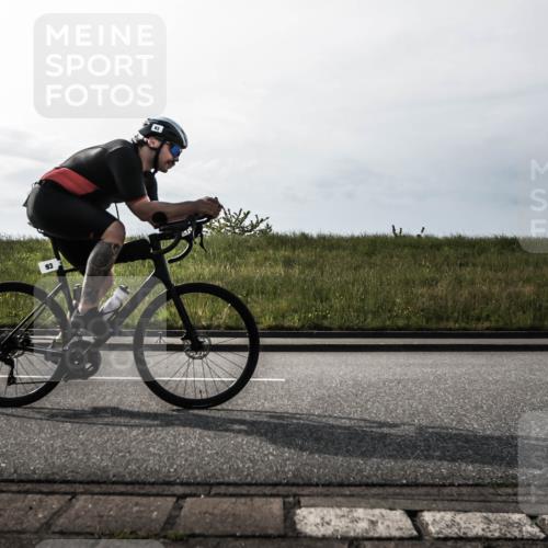 21.06.2026 - 29. Vierlanden-Triathlon H.Heesch http://msf.ph/oto/9869518 21.06.2026 09:08:04 Radfahren 52, 93, 213 meine-sportfotos.de