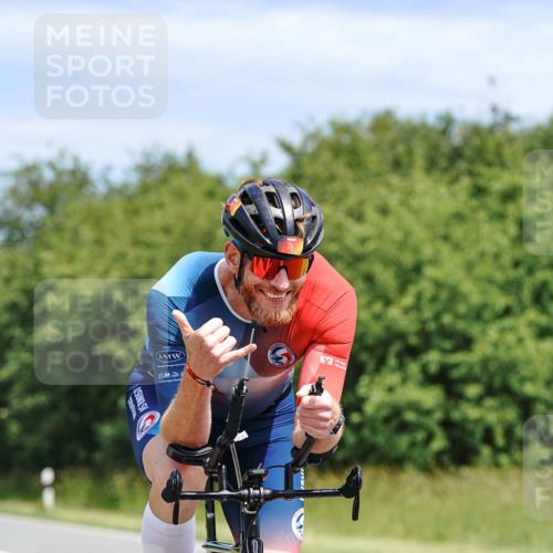 21.06.2026 - Viking Triathlon Michael Burmester http://msf.ph/oto/9869520 21.06.2026 12:29:29 Radfahren 78, 87, 95, 154, 386, 410, 459, 526, 540, 555, 560, 617, 655 meine-sportfotos.de