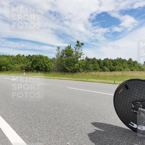 21.06.2026 - Viking Triathlon Michael Burmester http://msf.ph/oto/9869521 21.06.2026 12:01:42 Radfahren 13, 171, 196, 206, 322, 540, 648 meine-sportfotos.de