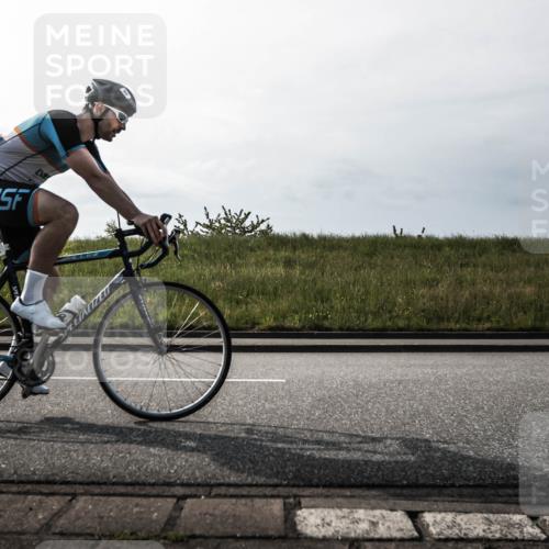 21.06.2026 - 29. Vierlanden-Triathlon H.Heesch http://msf.ph/oto/9869522 21.06.2026 09:08:09 Radfahren 52, 93 meine-sportfotos.de