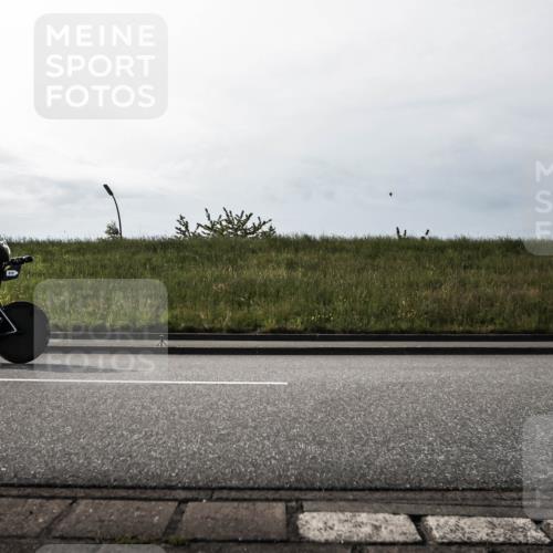 21.06.2026 - 29. Vierlanden-Triathlon H.Heesch http://msf.ph/oto/9869554 21.06.2026 09:09:22 Radfahren 212 meine-sportfotos.de