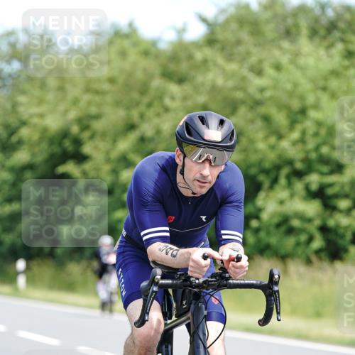 21.06.2026 - Viking Triathlon Michael Burmester http://msf.ph/oto/9869556 21.06.2026 12:29:43 Radfahren 66, 101, 196, 302, 463, 526, 529, 540, 560, 617 meine-sportfotos.de