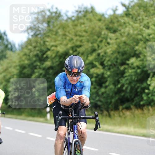 21.06.2026 - Viking Triathlon Michael Burmester http://msf.ph/oto/9869571 21.06.2026 12:29:51 Radfahren 66, 101, 168, 196, 261, 302, 463, 529, 540, 613, 631 meine-sportfotos.de