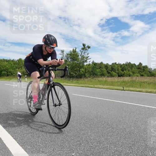 21.06.2026 - Viking Triathlon Michael Burmester http://msf.ph/oto/9869575 21.06.2026 12:02:58 Radfahren 17, 119, 127, 144, 169, 280, 527, 561, 644, 658 meine-sportfotos.de