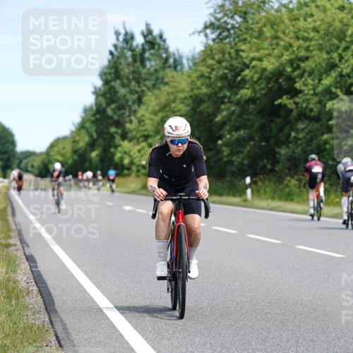 21.06.2026 - Viking Triathlon Michael Burmester http://msf.ph/oto/9869595 21.06.2026 12:29:54 Radfahren 66, 101, 168, 196, 220, 261, 302, 463, 529, 540, 613, 631 meine-sportfotos.de