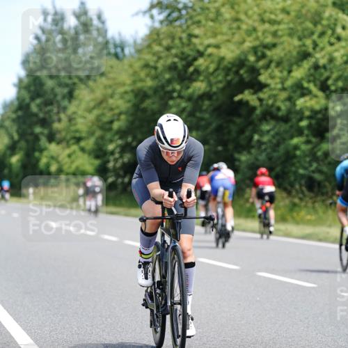 21.06.2026 - Viking Triathlon Michael Burmester http://msf.ph/oto/9869613 21.06.2026 12:29:59 Radfahren 66, 101, 168, 196, 220, 261, 302, 314, 463, 529, 613, 631 meine-sportfotos.de