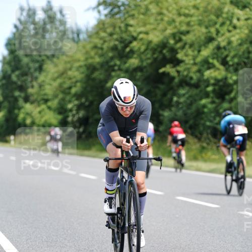 21.06.2026 - Viking Triathlon Michael Burmester http://msf.ph/oto/9869617 21.06.2026 12:29:59 Radfahren 66, 101, 168, 196, 220, 261, 302, 314, 463, 529, 613, 631 meine-sportfotos.de