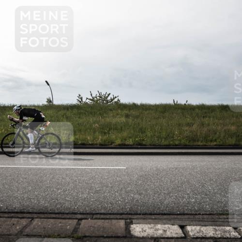 21.06.2026 - 29. Vierlanden-Triathlon H.Heesch http://msf.ph/oto/9869621 21.06.2026 09:11:05 Radfahren 24, 79, 107, 172 meine-sportfotos.de