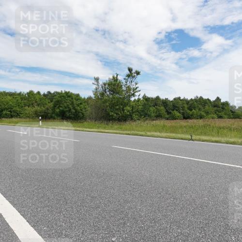 21.06.2026 - Viking Triathlon Michael Burmester http://msf.ph/oto/9869646 21.06.2026 12:03:31 Radfahren 65, 66, 74, 102, 103, 161, 176, 194, 238, 247, 257, 270, 270, 271, 287, 331, 426, 463, 475, 565, 569, 606, 631 meine-sportfotos.de